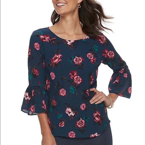 Elle Tops - 🌻3/$20 NWT Elle Floral Print Blouse